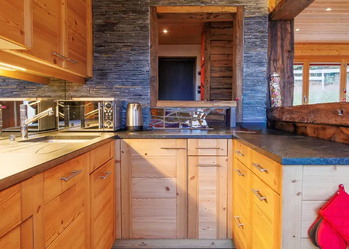 Chalet Le Bouquetin By Interhome *