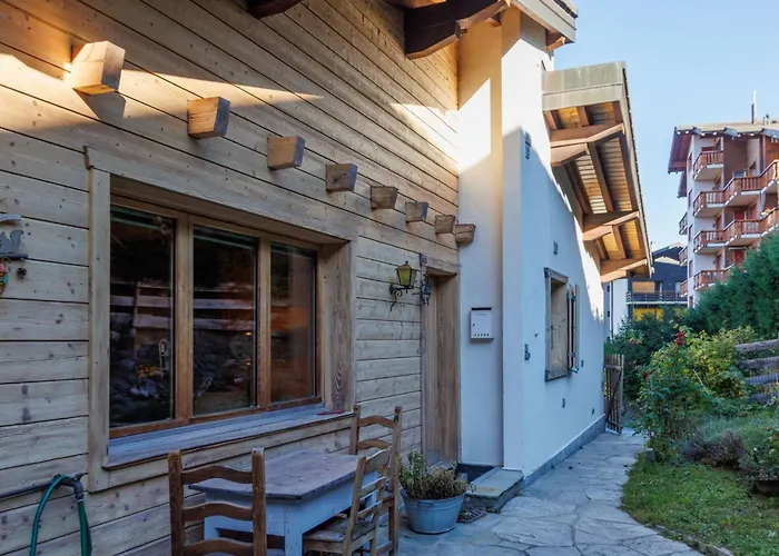 Chalet Le Bouquetin By Interhome